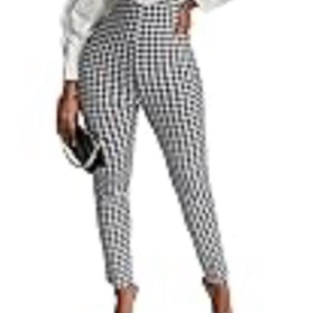 Black & White Checkered overalls – Size Small – Slightly Worn – Chic & Modern